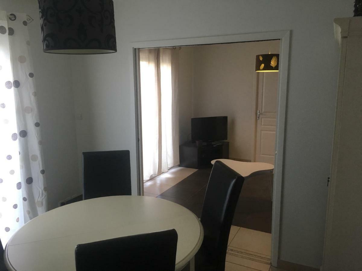 Nano House Apartment Begles Bagian luar foto